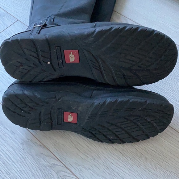 North Face black leather boots - Picture 2 of 8